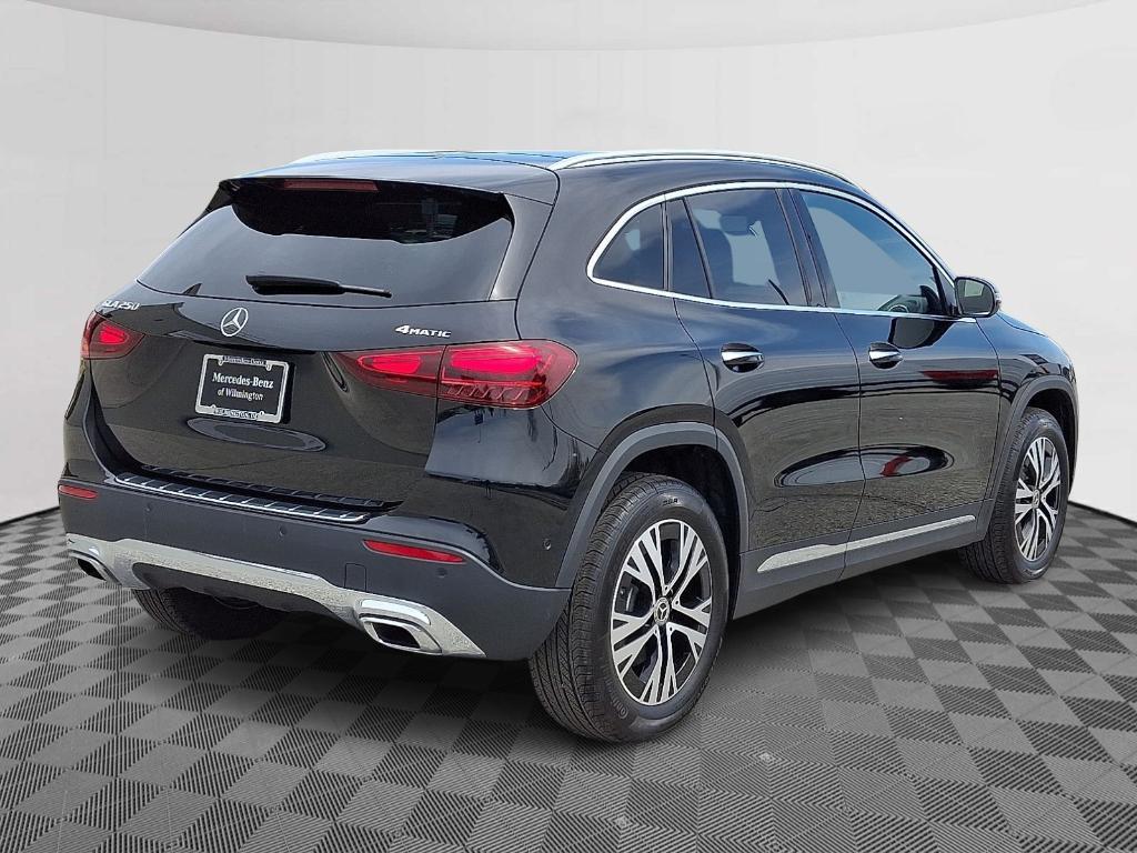 used 2025 Mercedes-Benz GLA 250 car, priced at $43,900