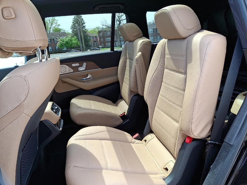 used 2025 Mercedes-Benz GLS 450 car, priced at $89,900
