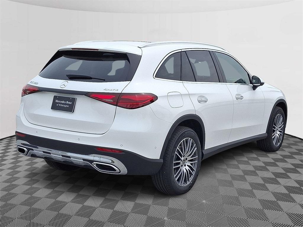 new 2025 Mercedes-Benz GLC 300 car, priced at $54,785