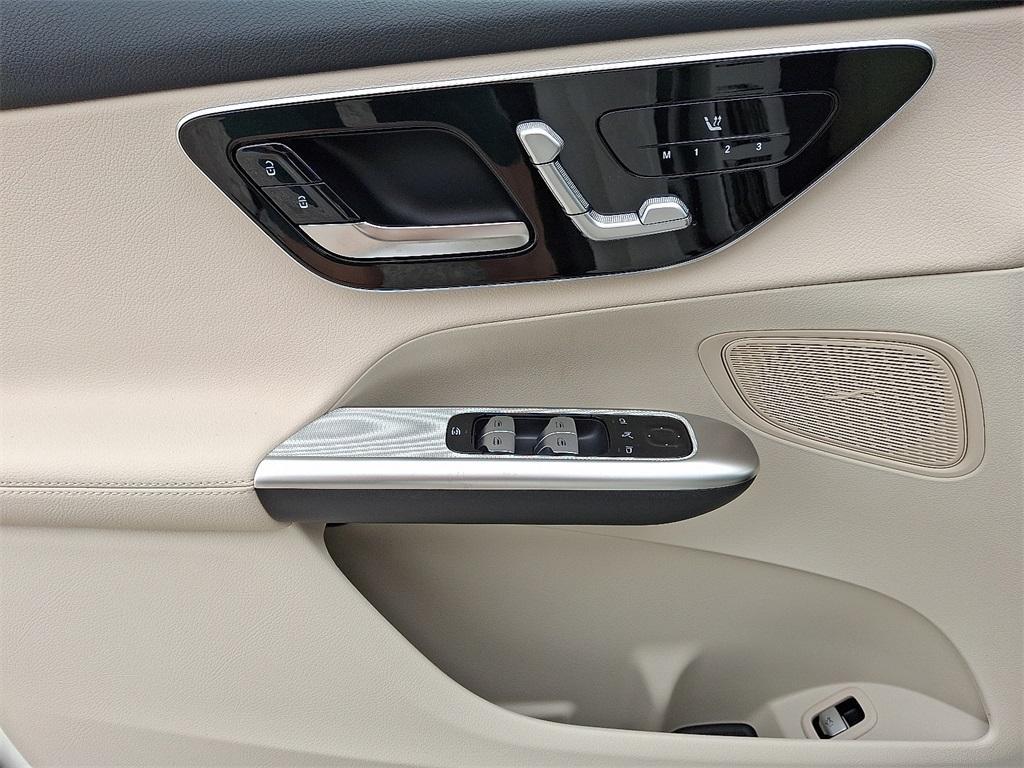 new 2025 Mercedes-Benz GLC 300 car, priced at $54,785