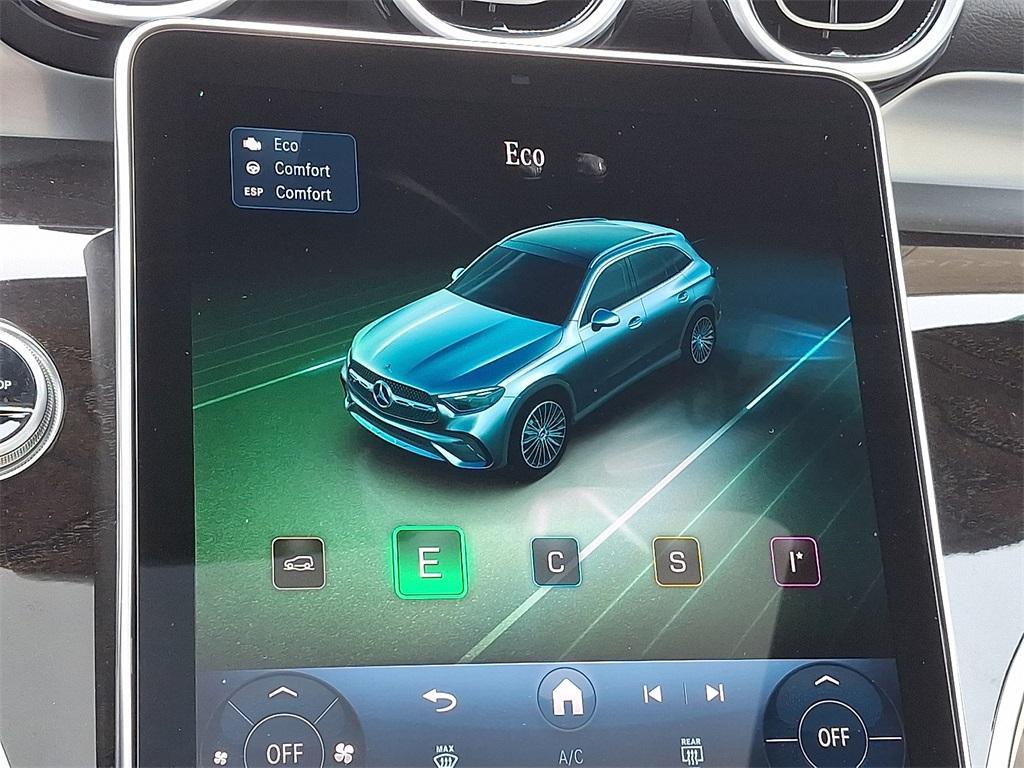 new 2025 Mercedes-Benz GLC 300 car, priced at $54,785