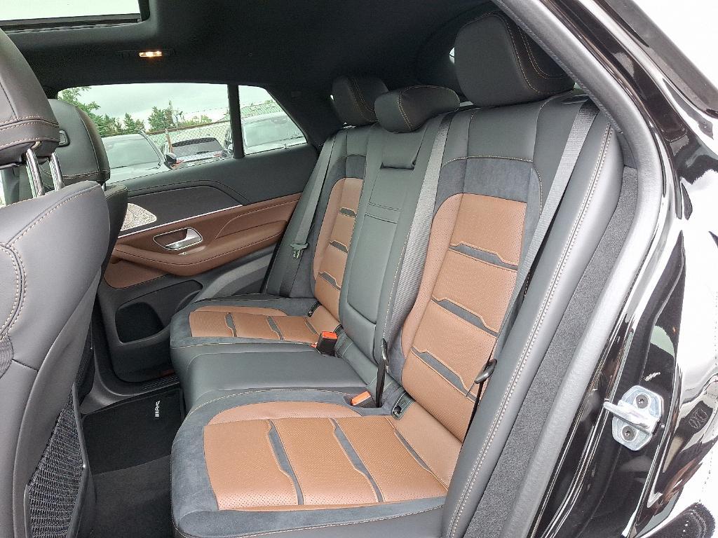 new 2025 Mercedes-Benz AMG GLE 53 car, priced at $97,045