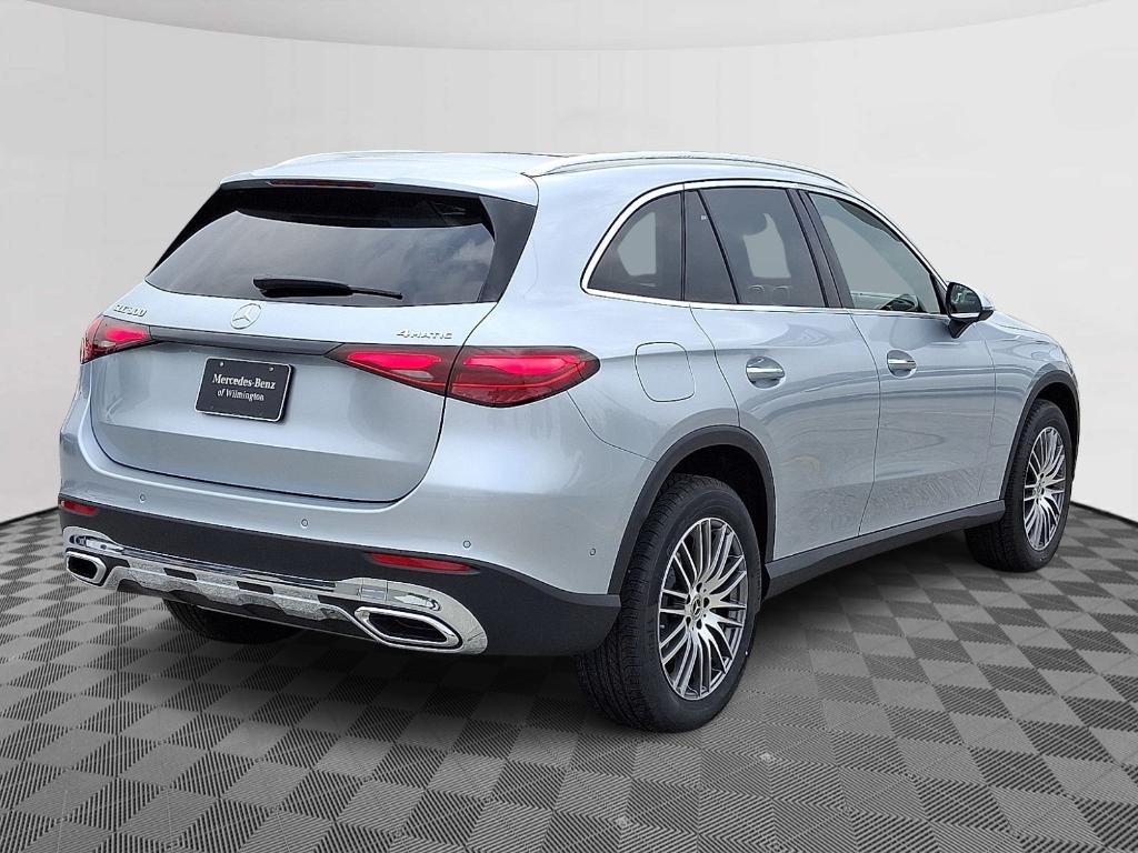 new 2025 Mercedes-Benz GLC 300 car, priced at $55,735