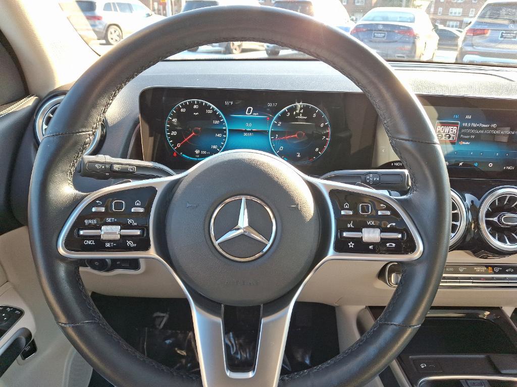 used 2022 Mercedes-Benz GLB 250 car, priced at $32,900