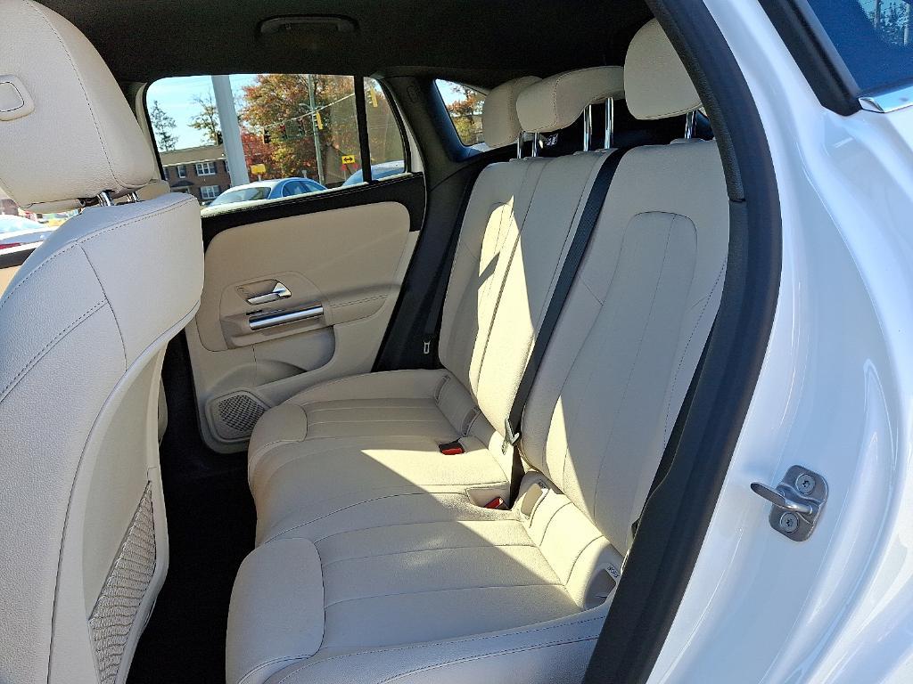 used 2025 Mercedes-Benz GLA 250 car, priced at $44,250