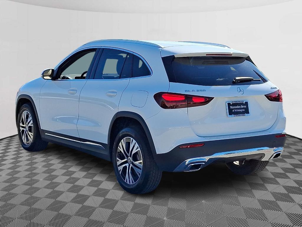 used 2025 Mercedes-Benz GLA 250 car, priced at $44,250