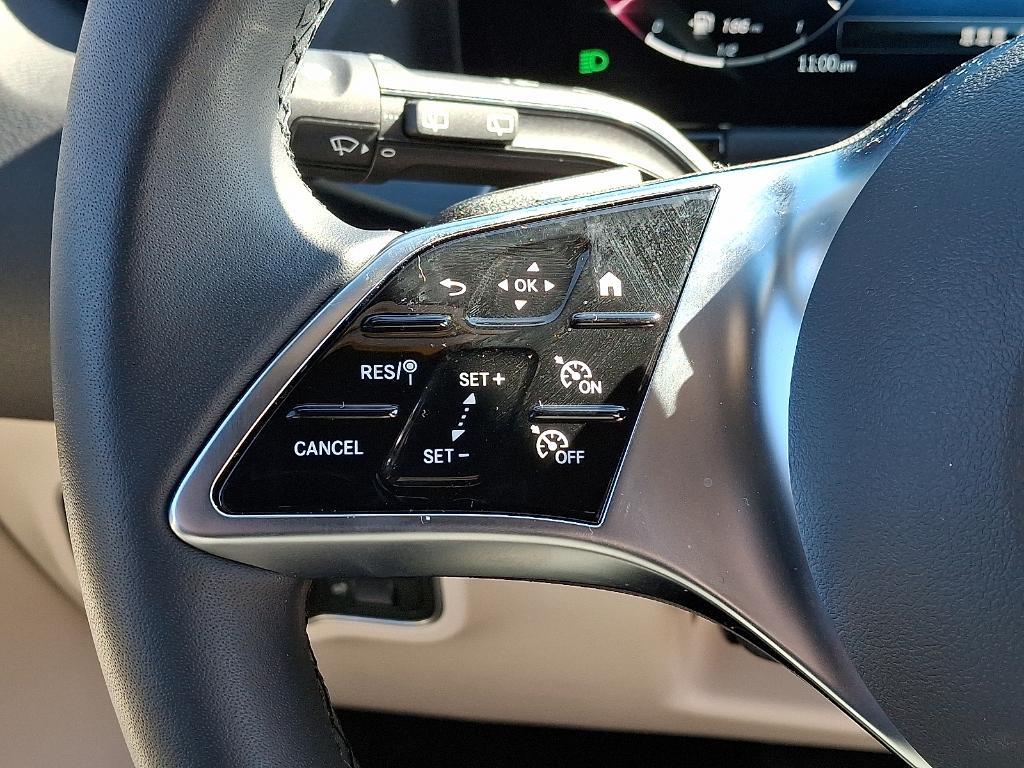 used 2025 Mercedes-Benz GLA 250 car, priced at $44,250
