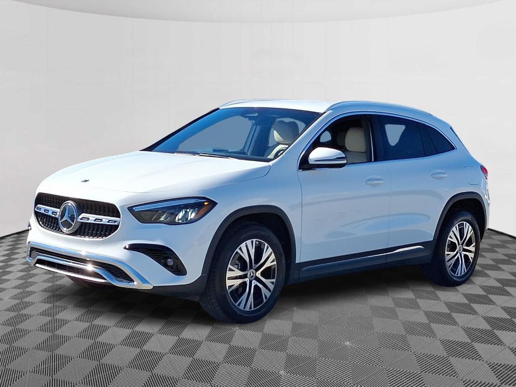 used 2025 Mercedes-Benz GLA 250 car, priced at $44,250