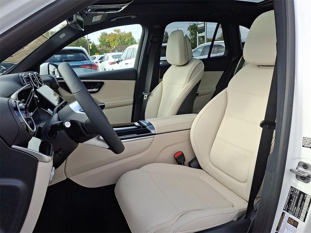 new 2026 Mercedes-Benz GLC 300 car, priced at $54,585