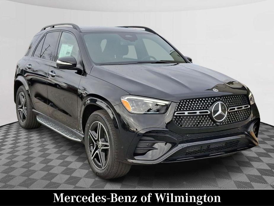 new 2025 Mercedes-Benz GLE 450 car, priced at $80,885