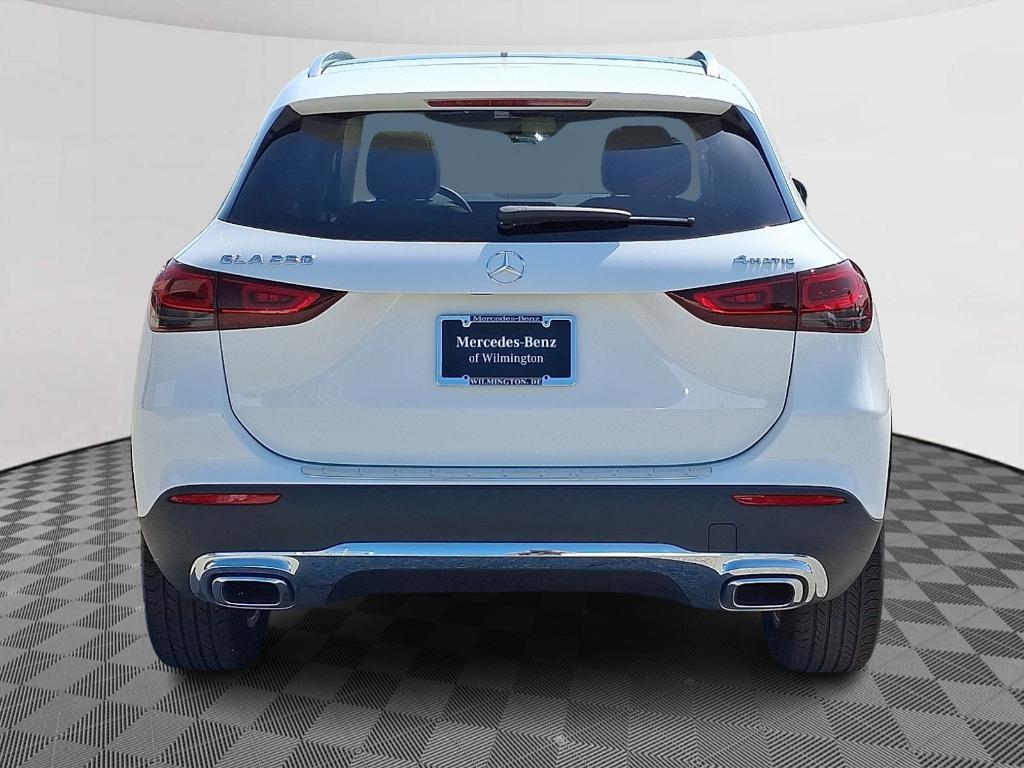 used 2022 Mercedes-Benz GLA 250 car, priced at $33,900