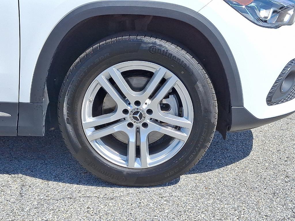 used 2022 Mercedes-Benz GLA 250 car, priced at $33,900