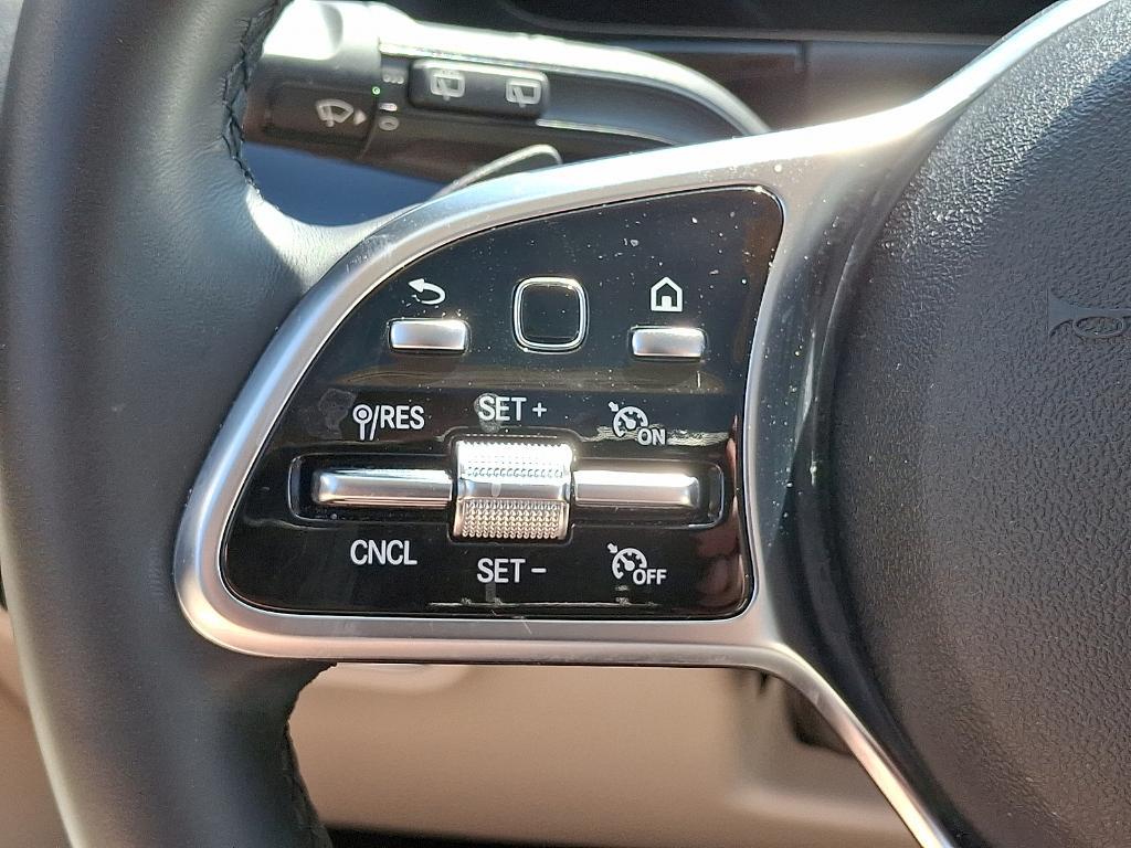 used 2022 Mercedes-Benz GLA 250 car, priced at $33,900