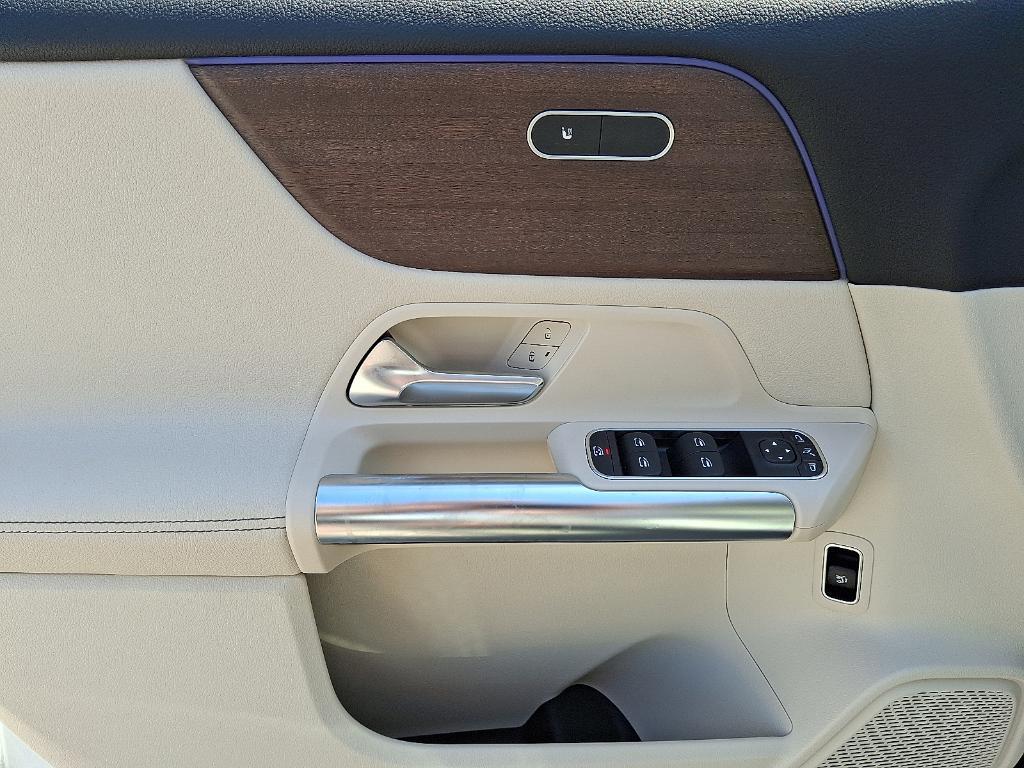 used 2022 Mercedes-Benz GLA 250 car, priced at $33,900