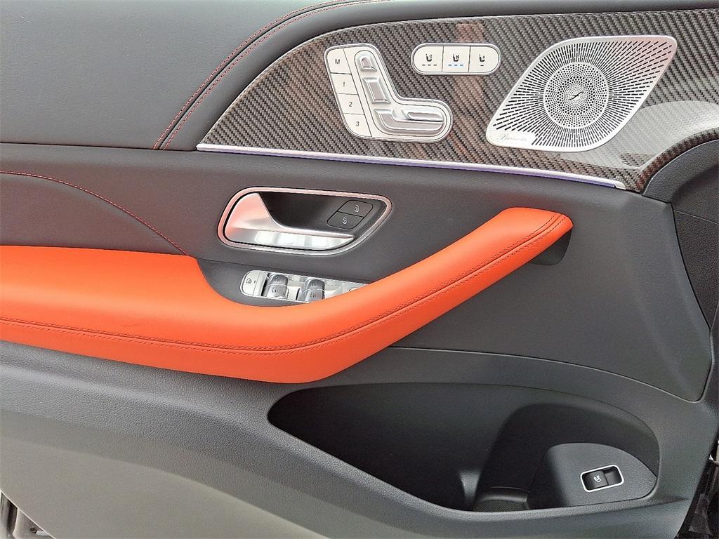 new 2025 Mercedes-Benz AMG GLE 63 car, priced at $142,340