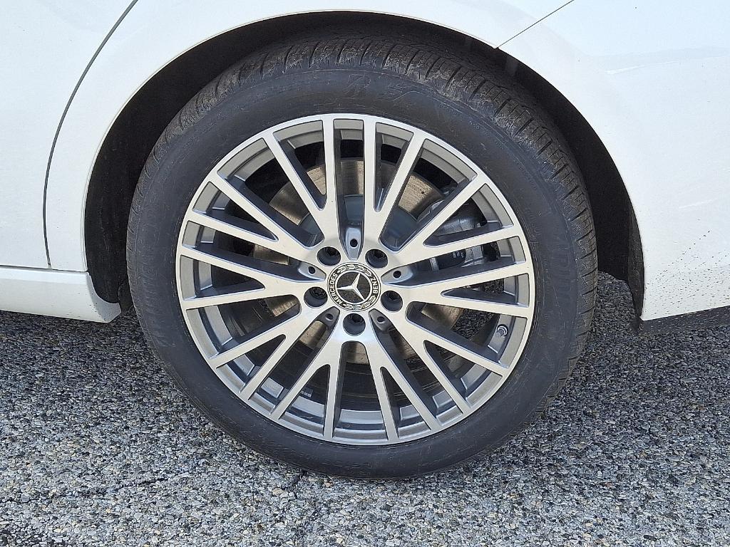 new 2025 Mercedes-Benz CLA 250 car, priced at $48,695