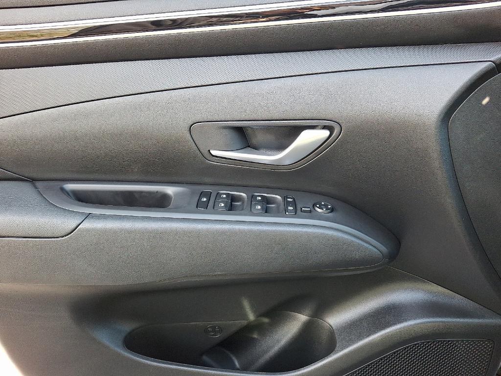 used 2024 Hyundai SANTA CRUZ car, priced at $25,900