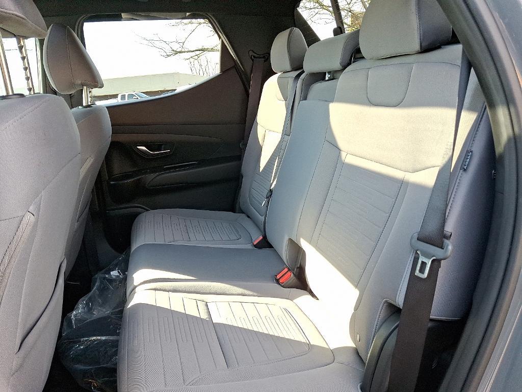 used 2024 Hyundai SANTA CRUZ car, priced at $25,900