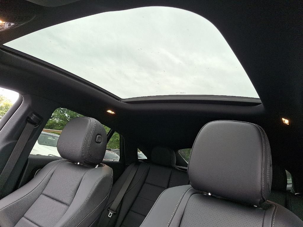 new 2026 Mercedes-Benz GLE 450 car, priced at $83,065