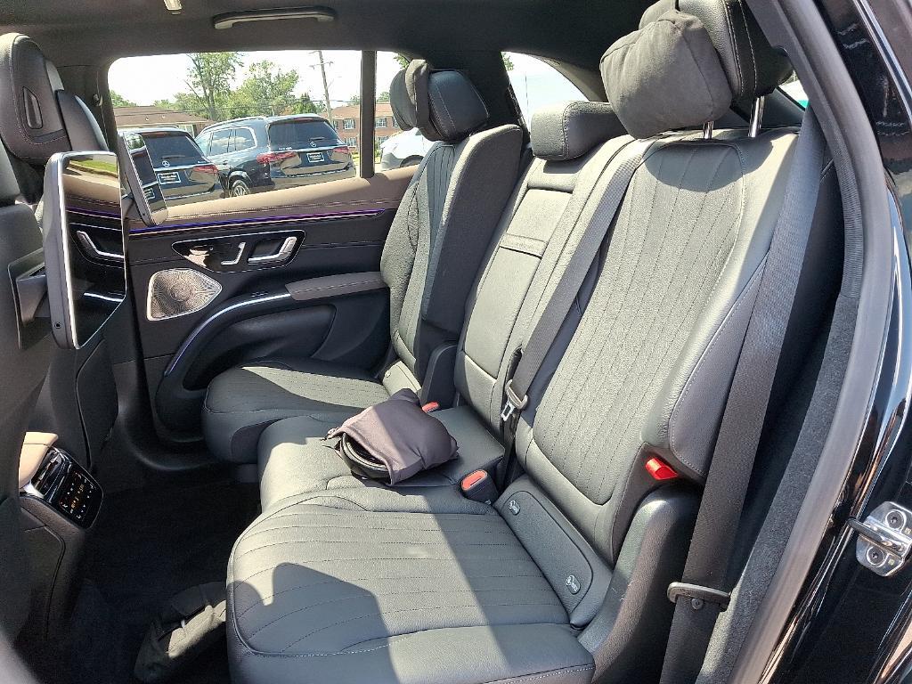 used 2023 Mercedes-Benz EQS 580 car, priced at $67,900