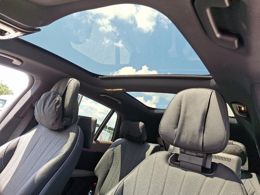used 2023 Mercedes-Benz EQS 580 car, priced at $67,900