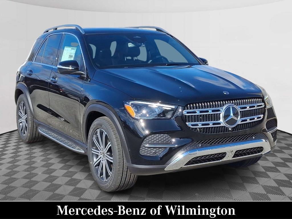 new 2025 Mercedes-Benz GLE 450 car, priced at $76,985