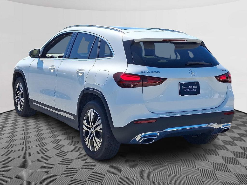 new 2026 Mercedes-Benz GLA 250 car, priced at $47,235