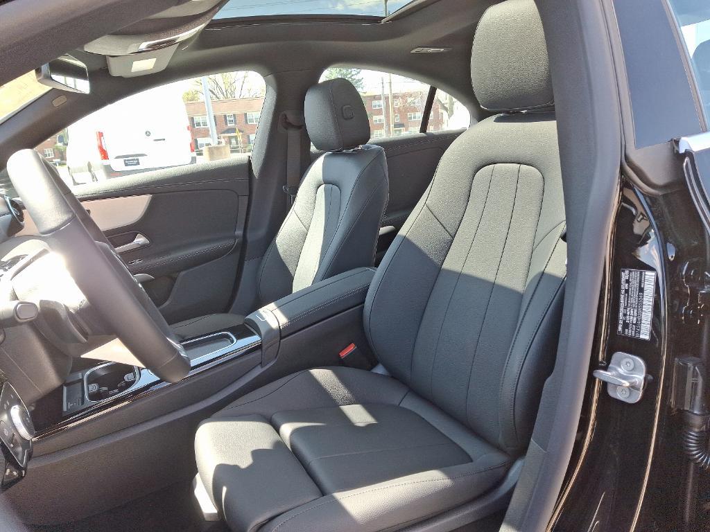 new 2025 Mercedes-Benz CLA 250 car