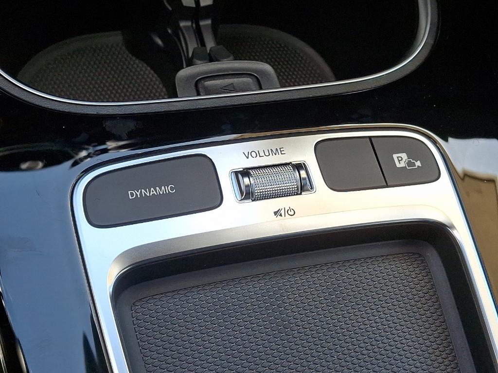 new 2025 Mercedes-Benz CLA 250 car