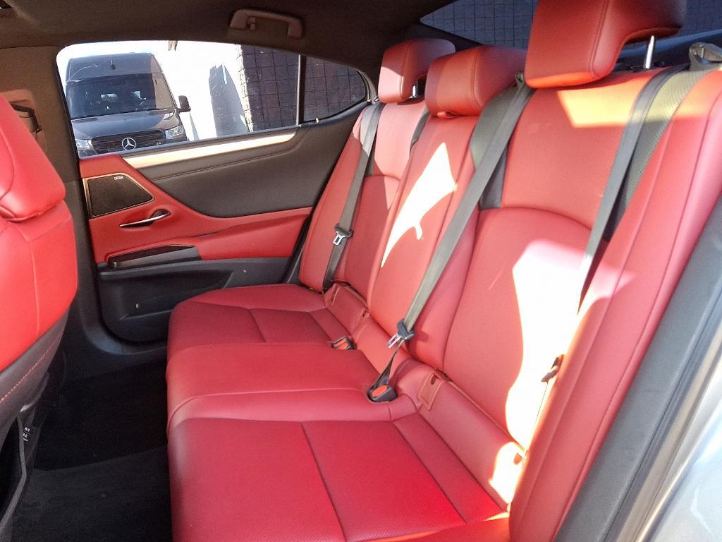 used 2019 Lexus ES 350 car, priced at $23,900