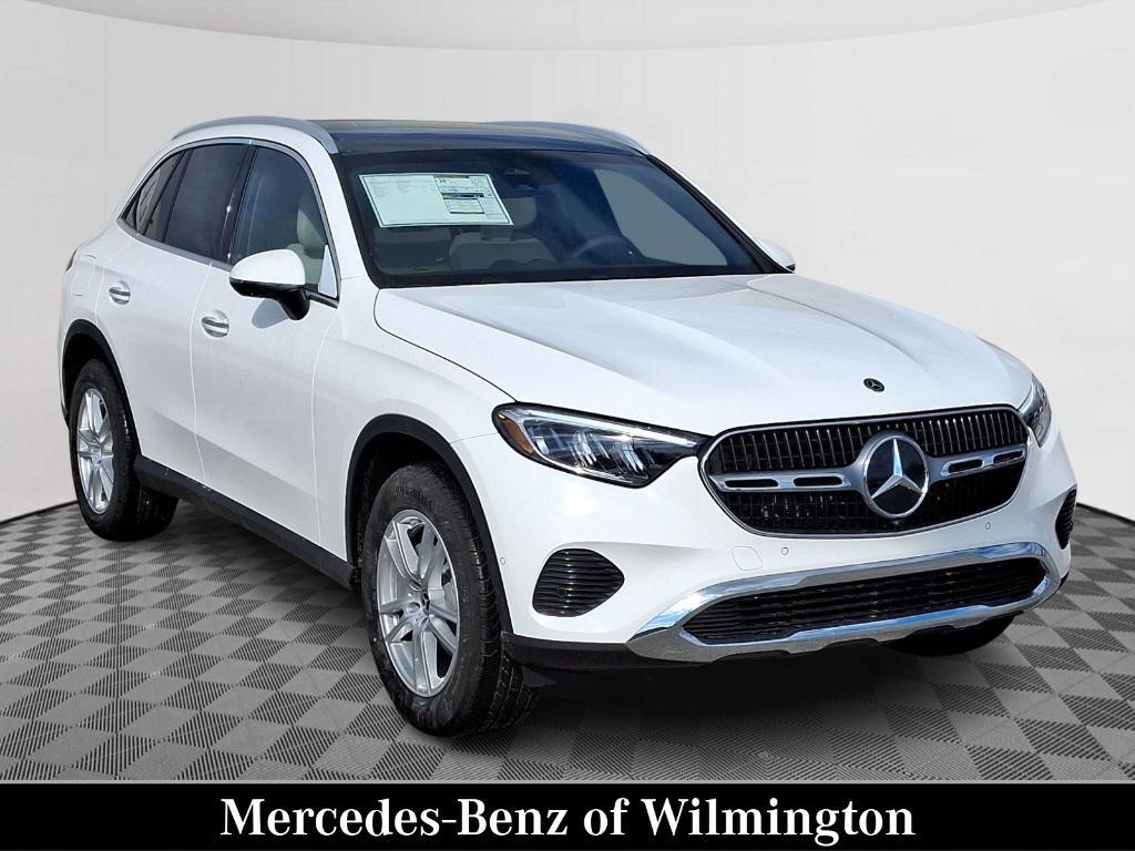 new 2025 Mercedes-Benz GLC 300 car, priced at $54,185