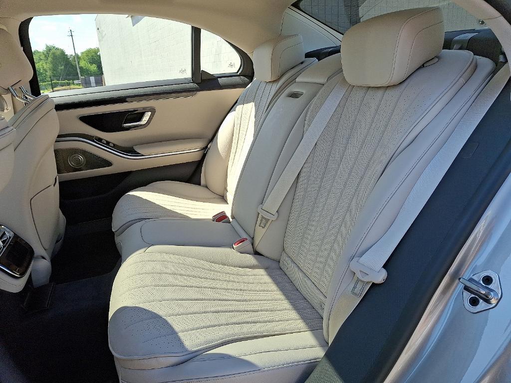 used 2022 Mercedes-Benz S-Class car, priced at $74,900