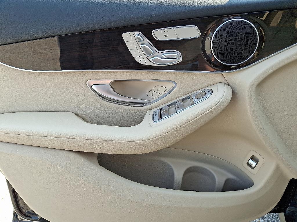 used 2022 Mercedes-Benz GLC 300 car, priced at $35,900