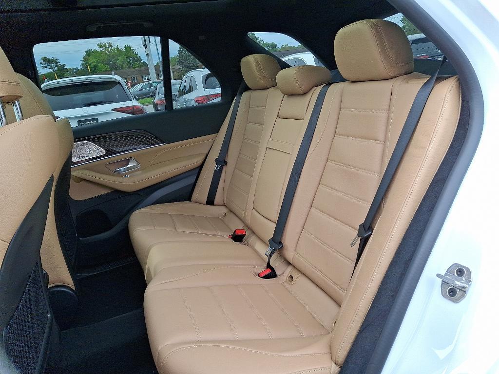 new 2026 Mercedes-Benz GLE 450 car, priced at $84,775