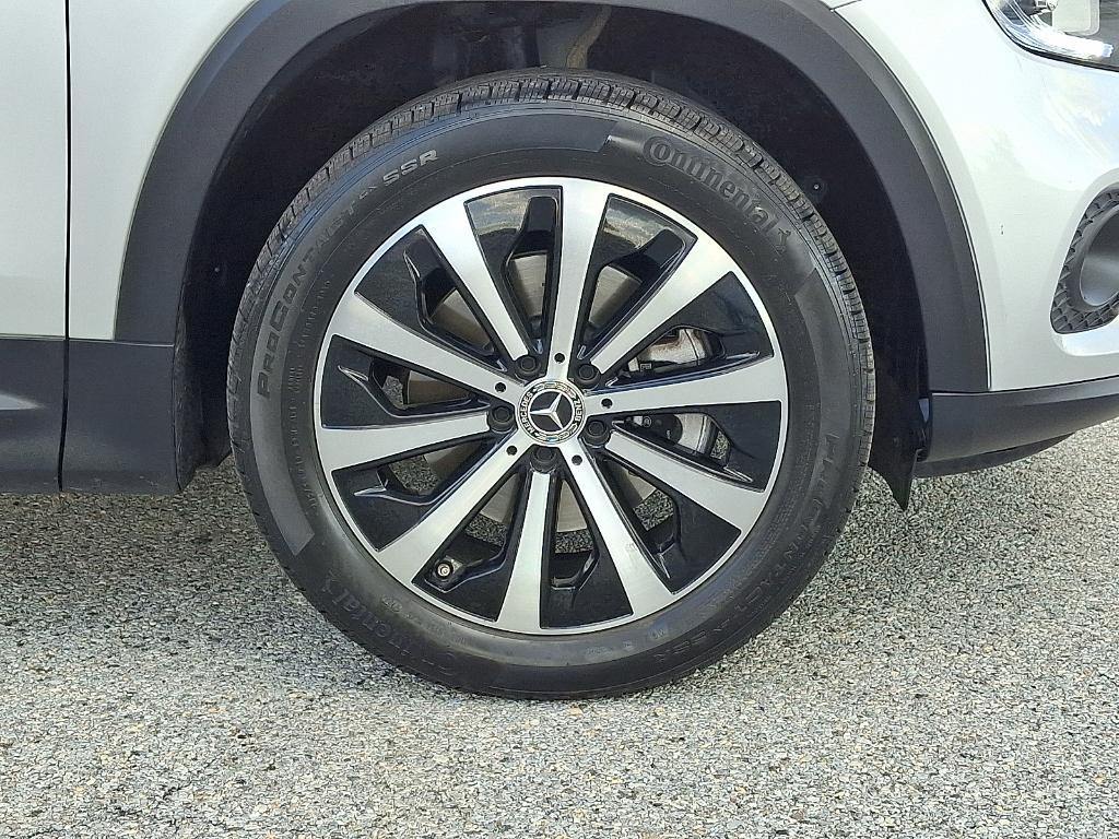 used 2022 Mercedes-Benz GLB 250 car, priced at $31,900