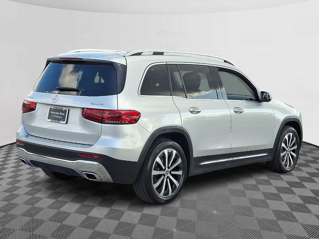 used 2022 Mercedes-Benz GLB 250 car, priced at $31,900
