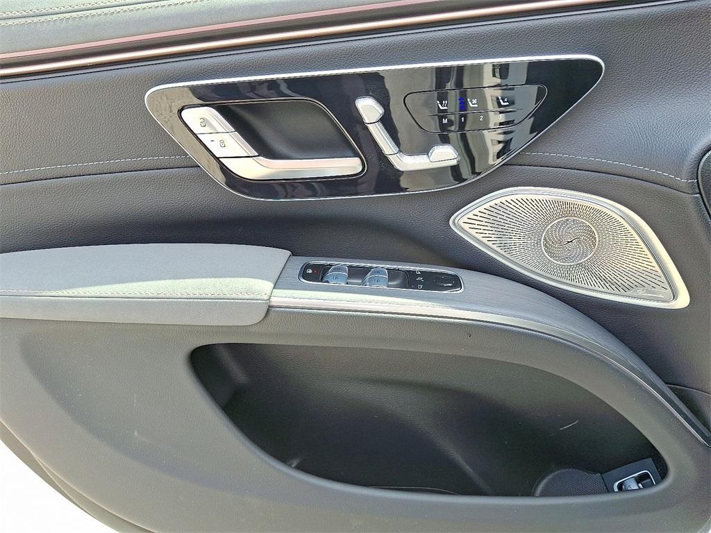 used 2023 Mercedes-Benz EQS 450 car, priced at $54,900