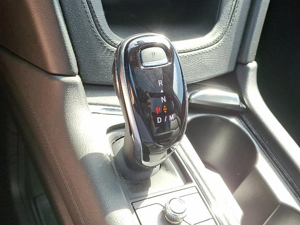 used 2020 Cadillac XT6 car, priced at $25,900