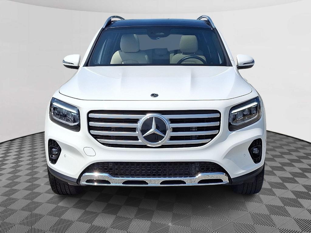 used 2025 Mercedes-Benz GLB 250 car, priced at $48,900