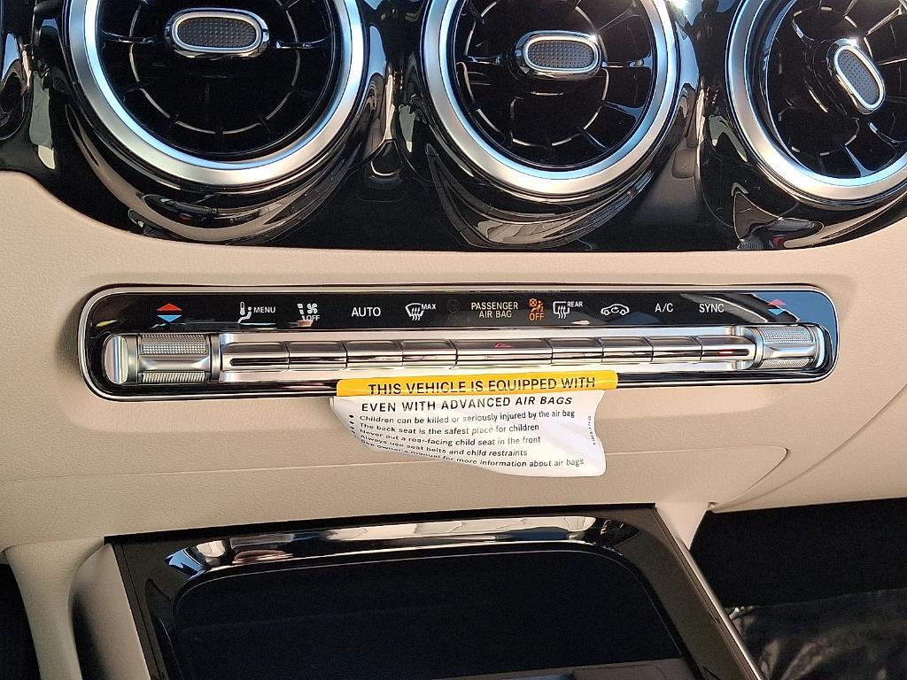 used 2025 Mercedes-Benz GLA 250 car, priced at $39,900