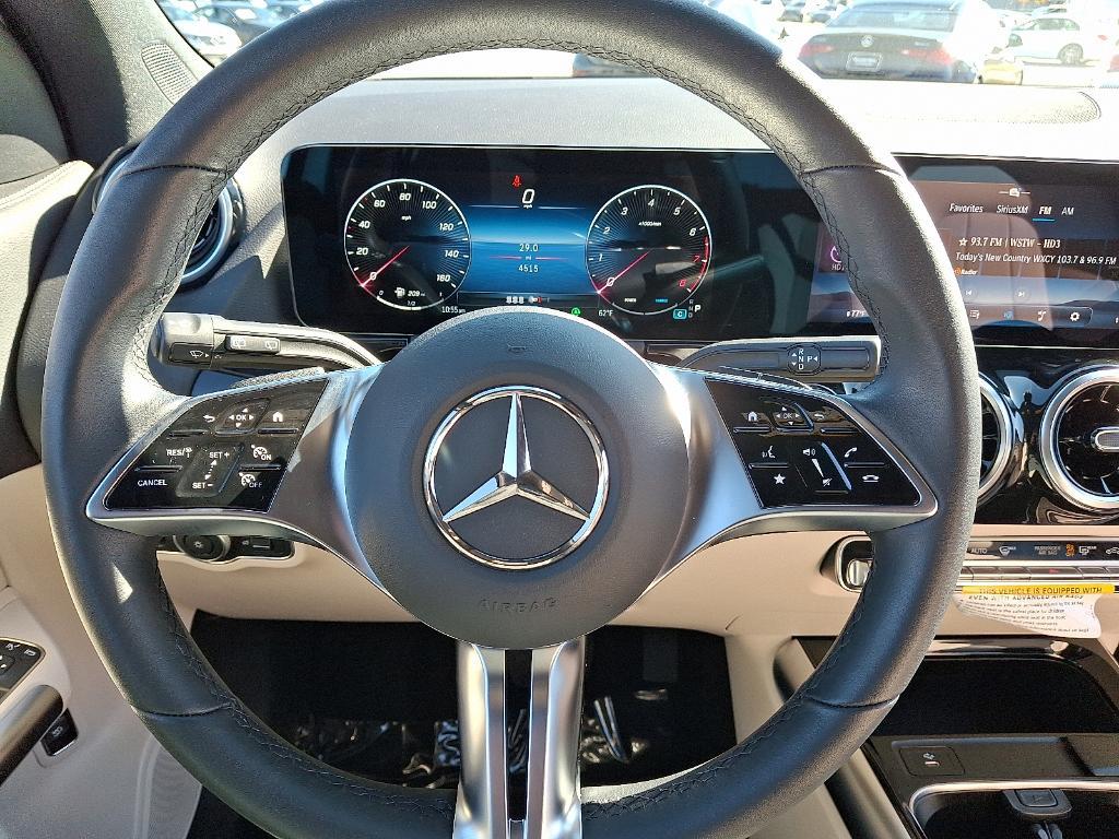 used 2025 Mercedes-Benz GLA 250 car, priced at $39,900