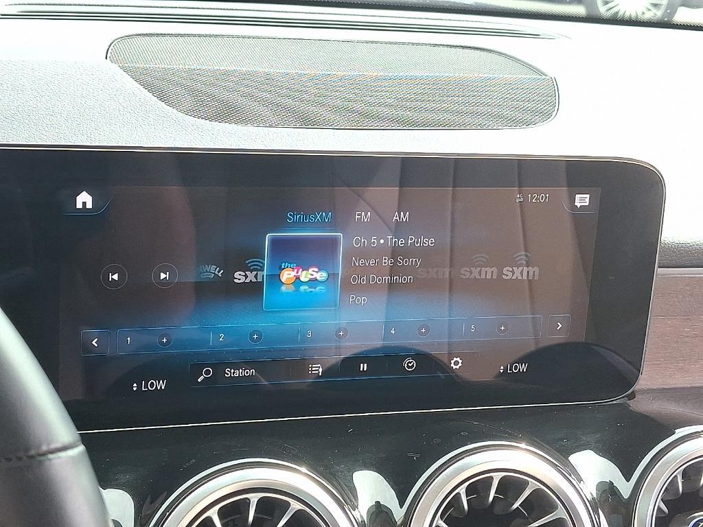 used 2023 Mercedes-Benz GLB 250 car, priced at $34,900