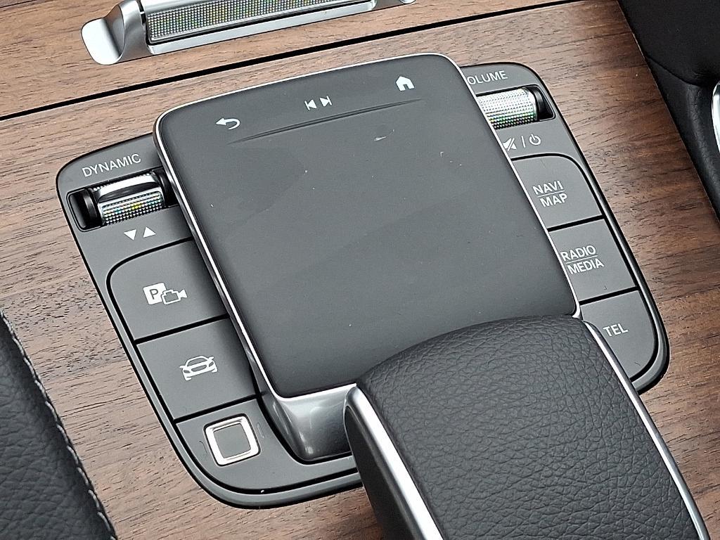 new 2026 Mercedes-Benz GLE 350 car