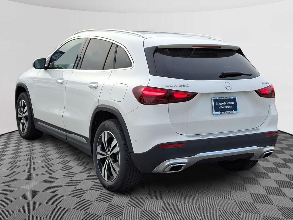 new 2025 Mercedes-Benz GLA 250 car, priced at $49,395