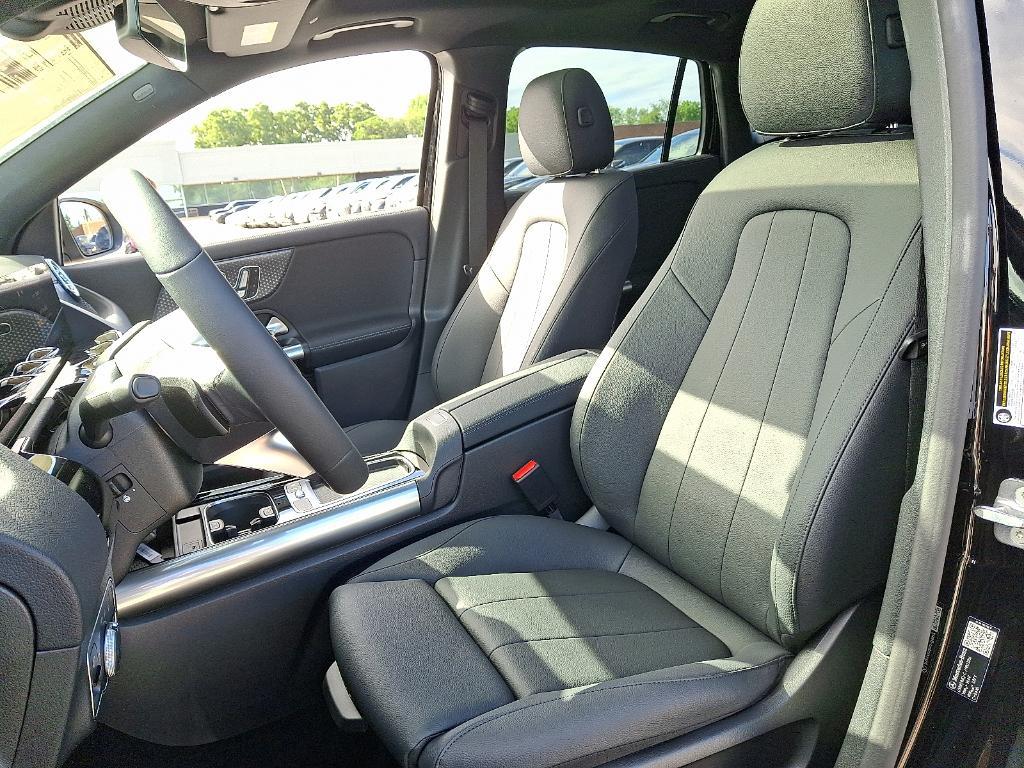 new 2026 Mercedes-Benz GLA 250 car, priced at $48,835