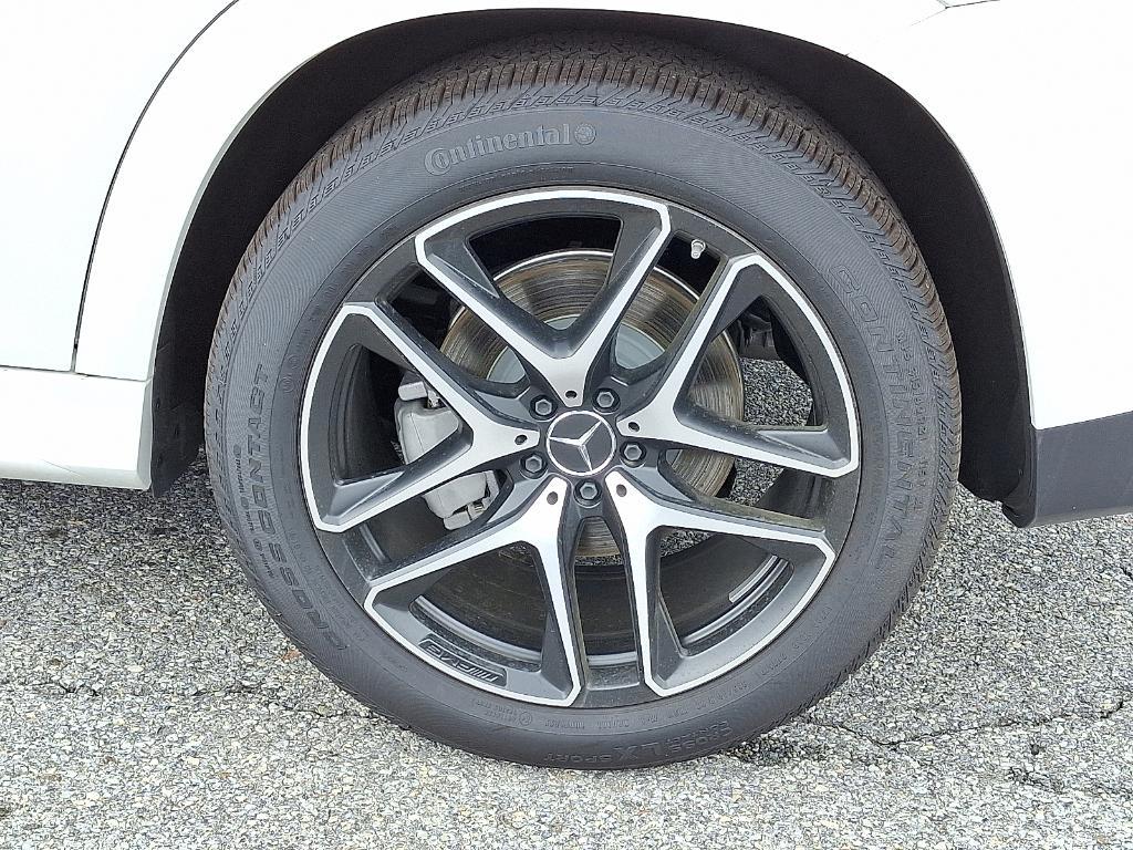 new 2025 Mercedes-Benz AMG GLE 53 car, priced at $96,695
