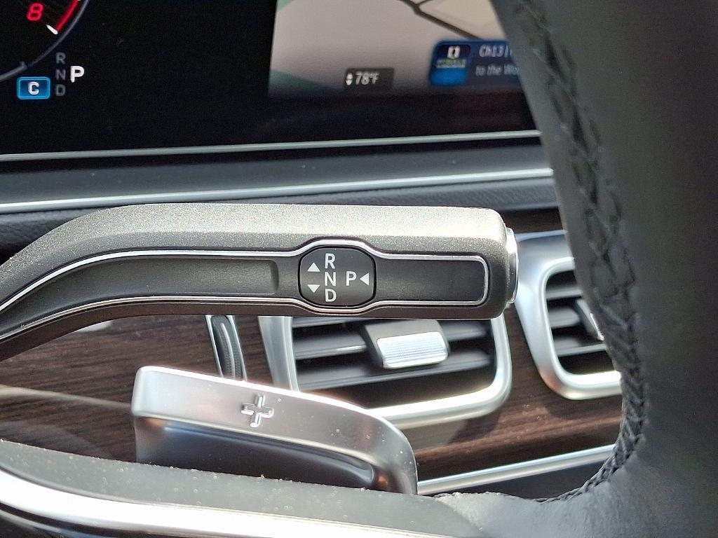 new 2025 Mercedes-Benz GLE 450 car, priced at $75,980