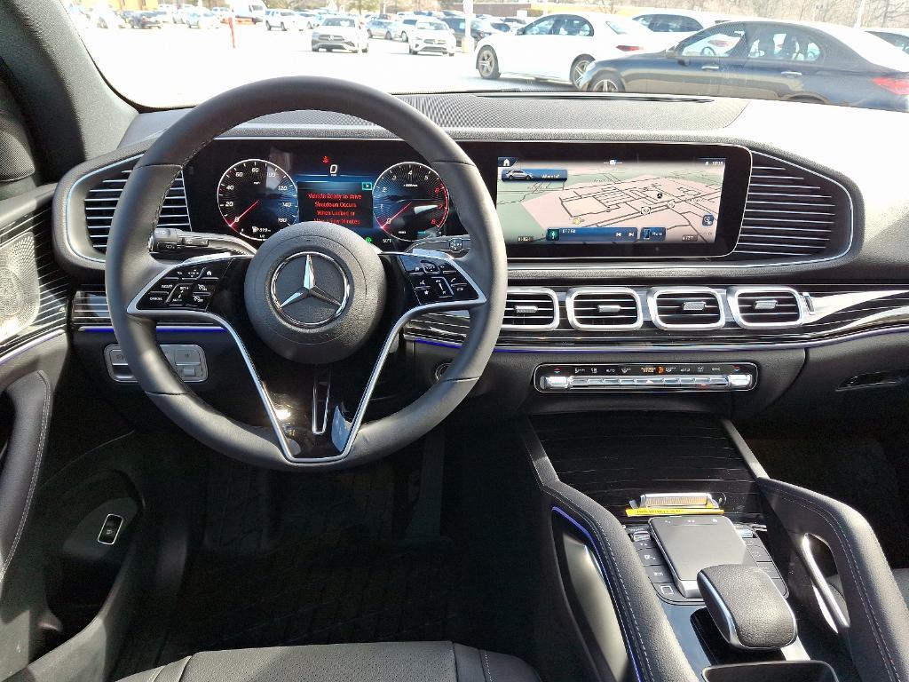 new 2025 Mercedes-Benz GLE 450 car, priced at $81,605