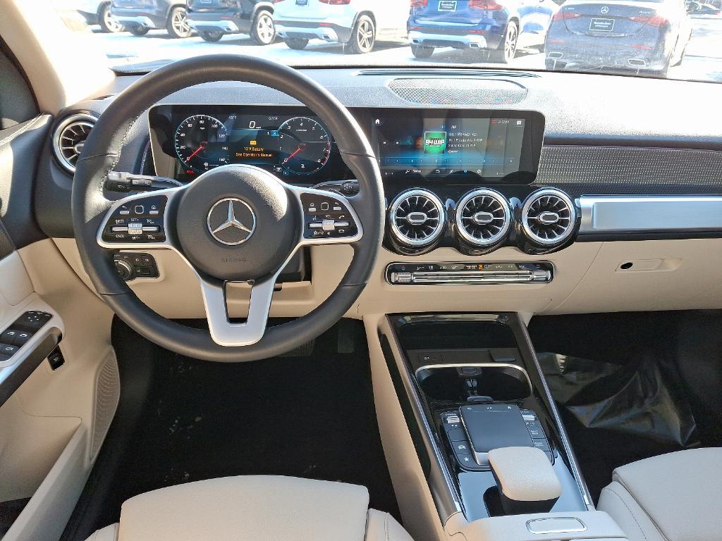 used 2021 Mercedes-Benz GLB 250 car, priced at $28,900