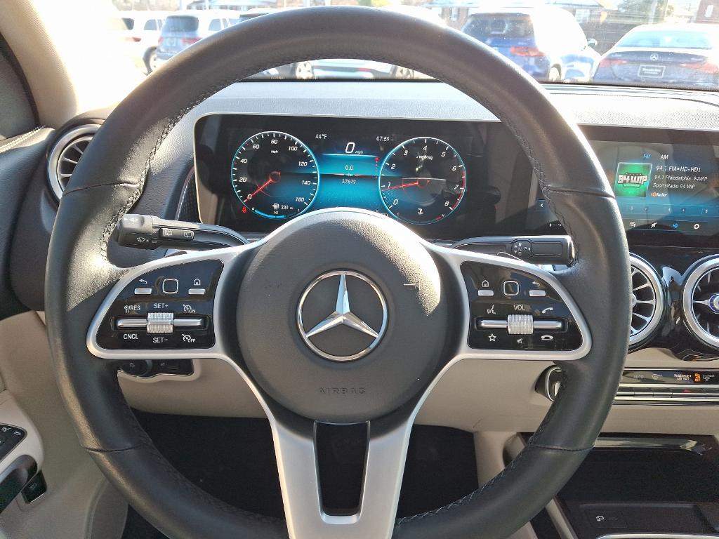 used 2021 Mercedes-Benz GLB 250 car, priced at $28,900